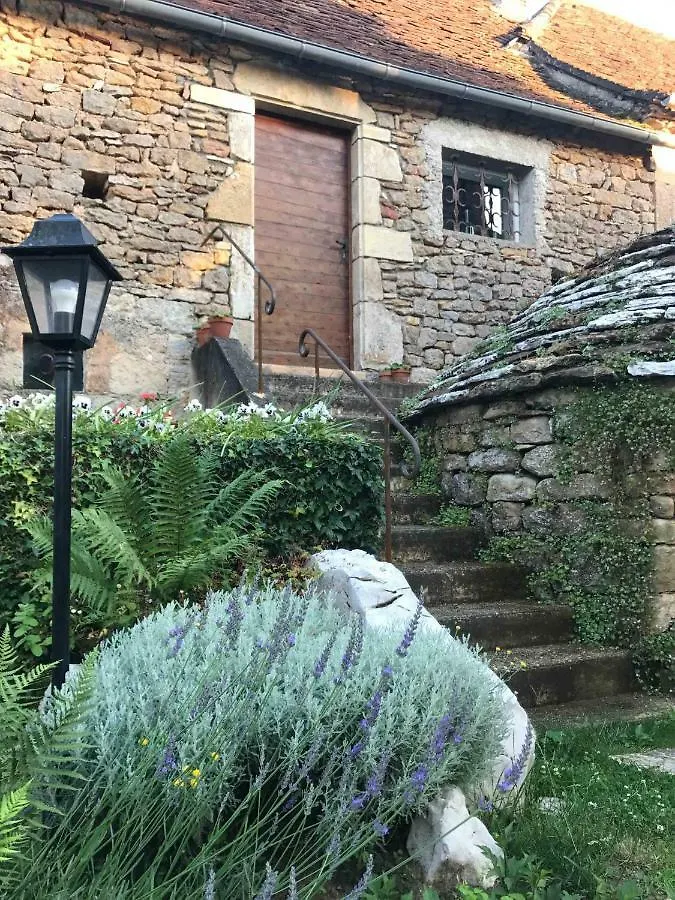 Frühstückspension Bed and Breakfast Manoir De Rieuzal Loubressac Frankreich