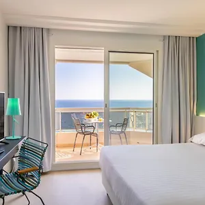 https://hotel-riva.fr-provencehotel.com