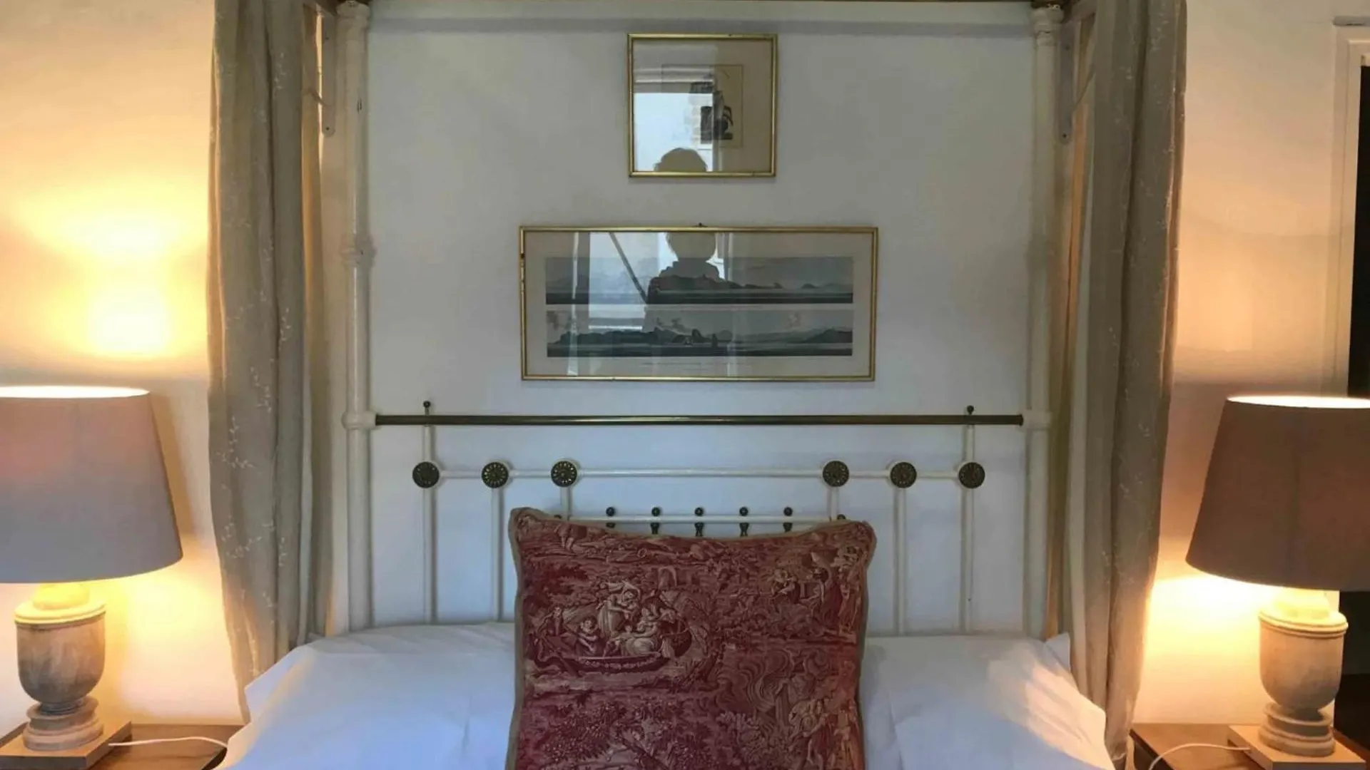 Manoir De Rieuzal Bed and Breakfast Loubressac